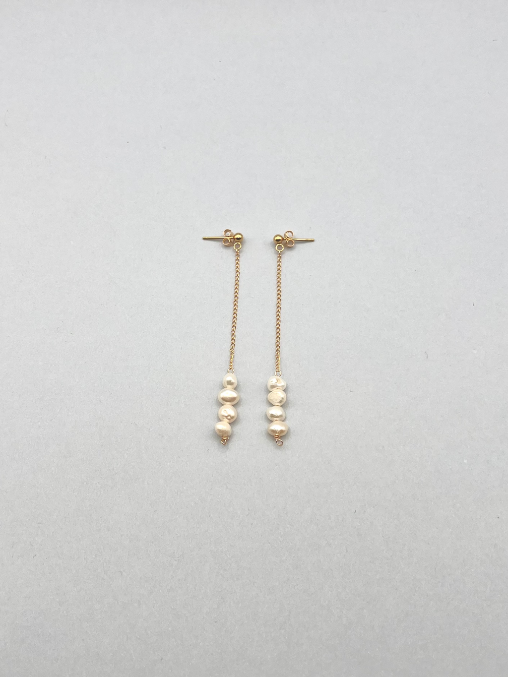 BOUCLES D'OREILLE NACRE