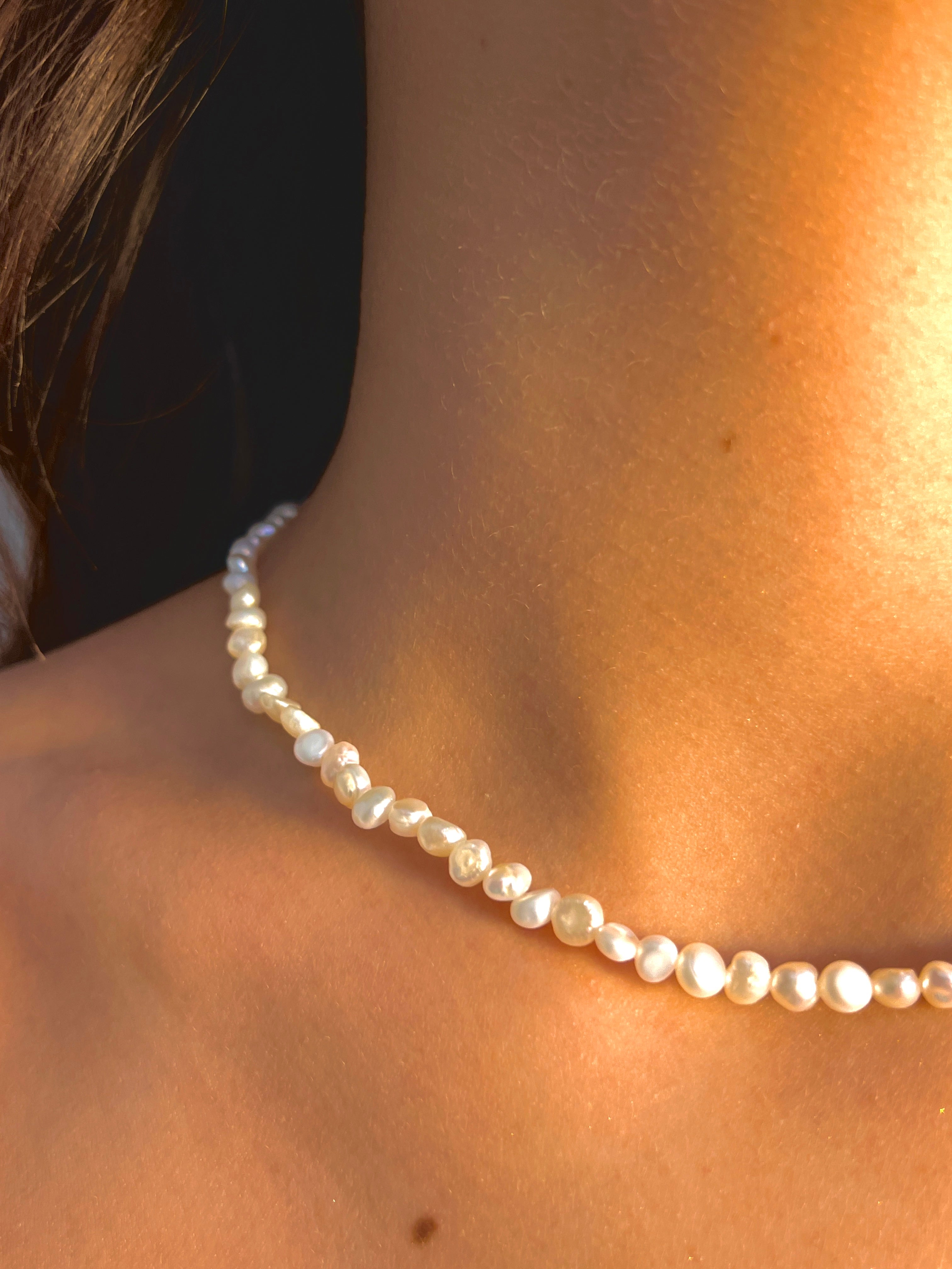 COLLIER NACRE